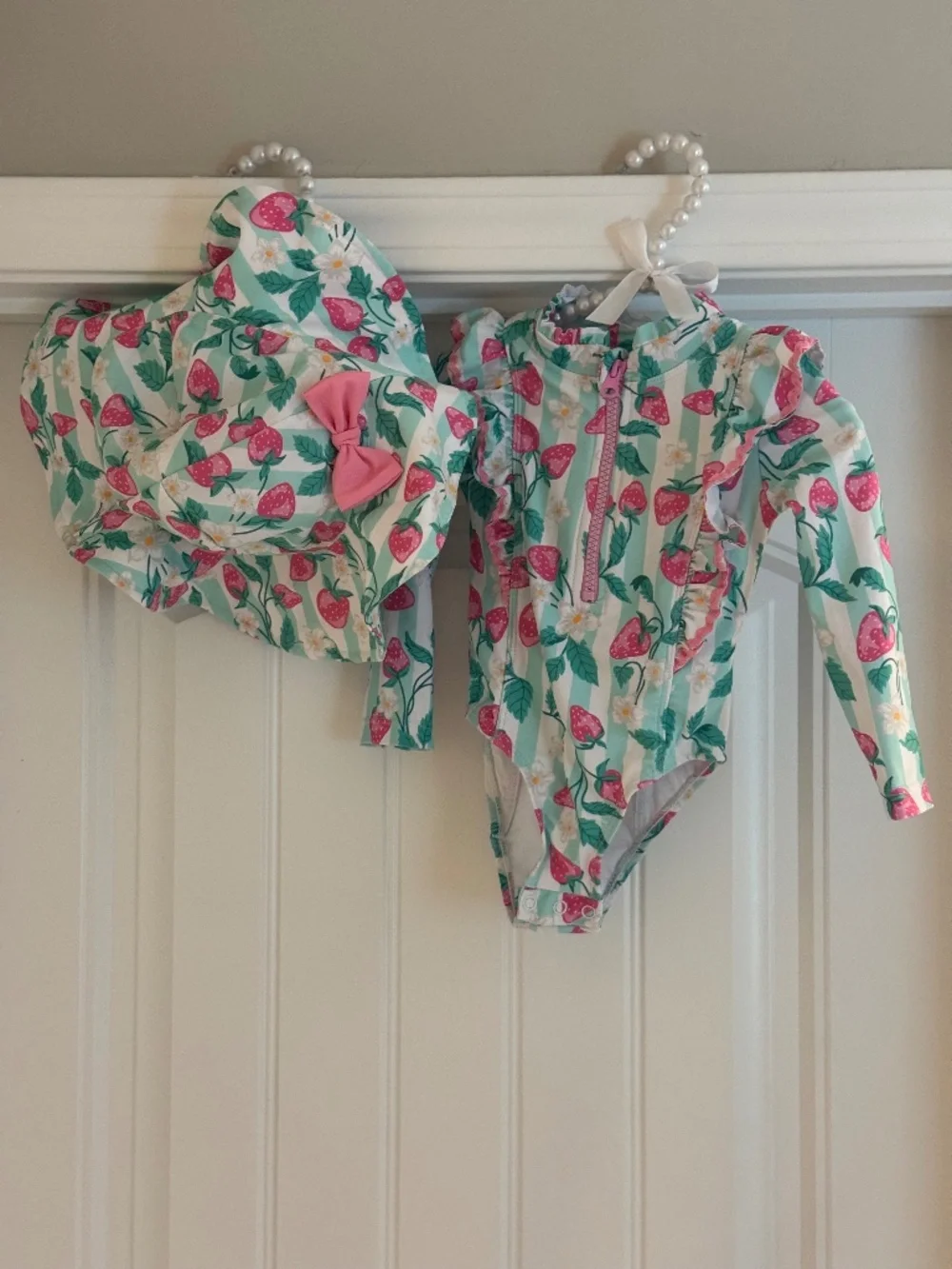 Tommy Bahama 18 Month Baby Swim Suit & Hat